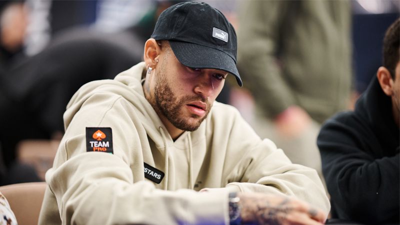 Neymar Dikritik karena Kecintaannya pada Poker